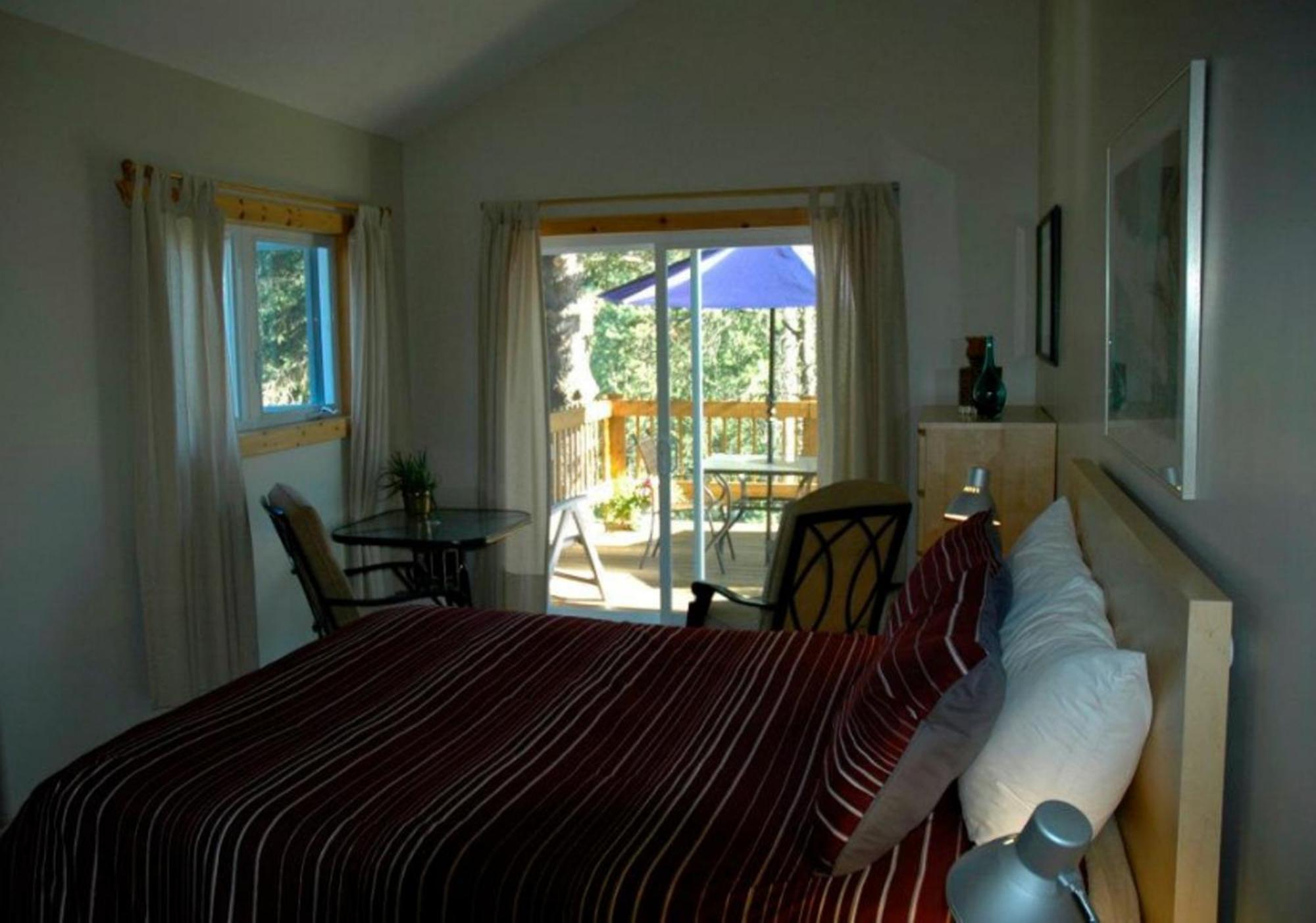 Gite Au Pied Du Courant De Gilbert Desjardins Mont-Laurier Kamer foto